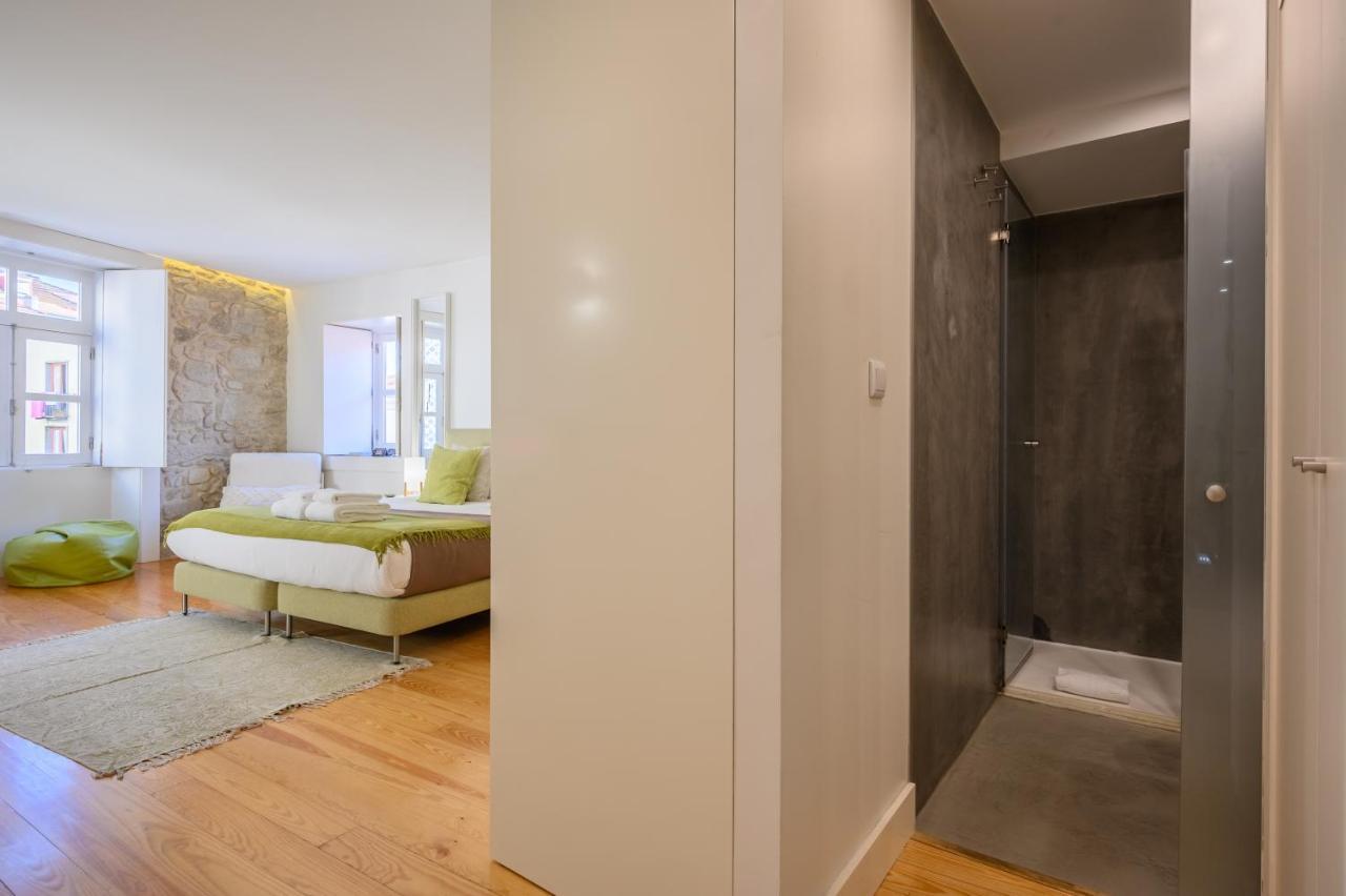 Pwhc Miragaia Apartments Porto Exterior foto